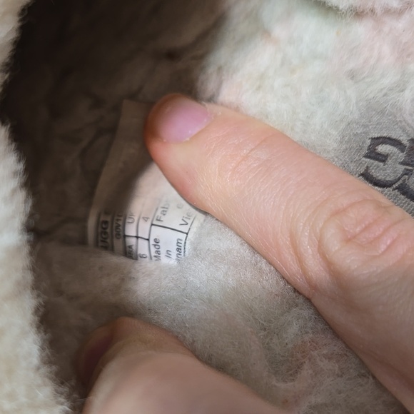 UGG Australia Women Suede Shearling Slippers Slip On Slide Sz 6 - Picture 8 of 10